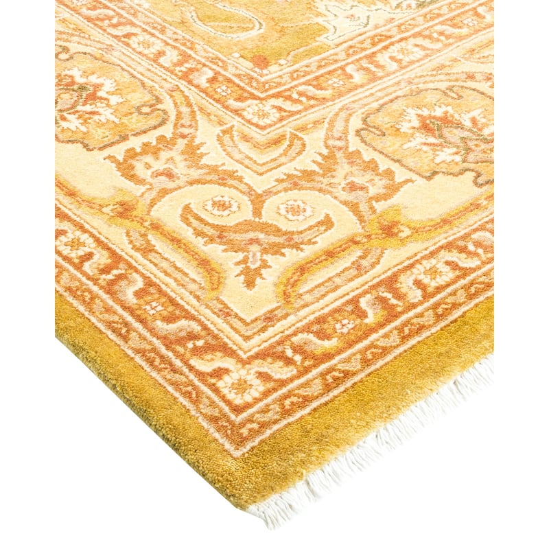 Overton Hand Knotted Wool Vintage Inspired Modern Contemporary Eclectic Green Area Rug - 5'10" x 9'2"
