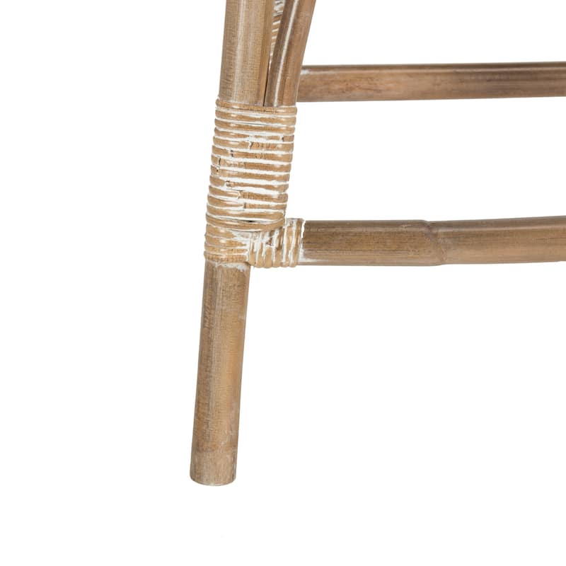 SAFAVIEH Huberte 25.6-inch Brown Rattan Counter Stool - 17.7" x 17.7" x 25.2" - 18Wx18Dx25H