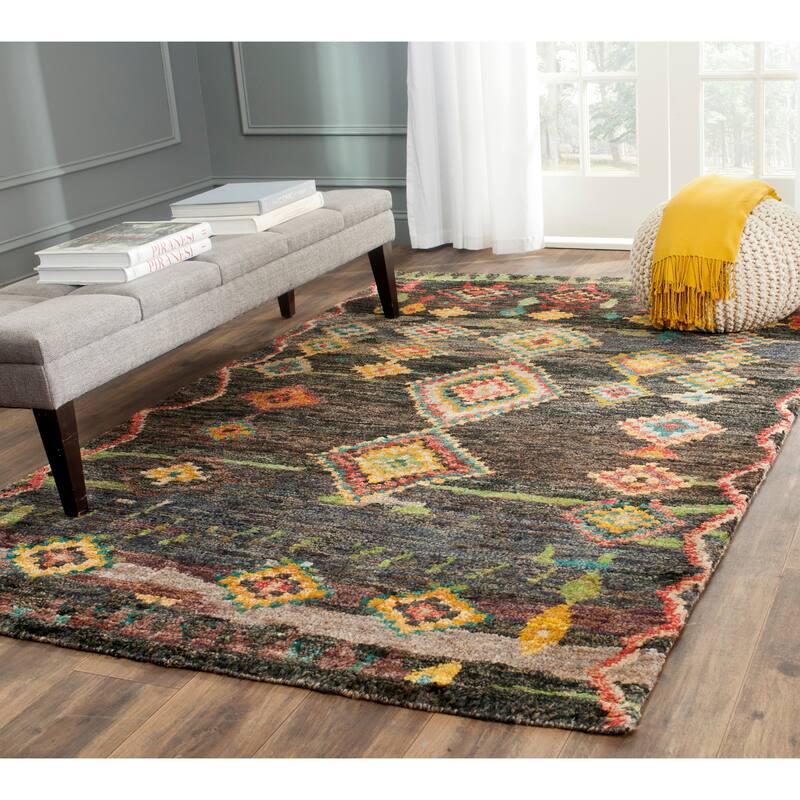 SAFAVIEH Hand-knotted Tangier Amrit Modern Wool Rug - 8' x 10' - Black