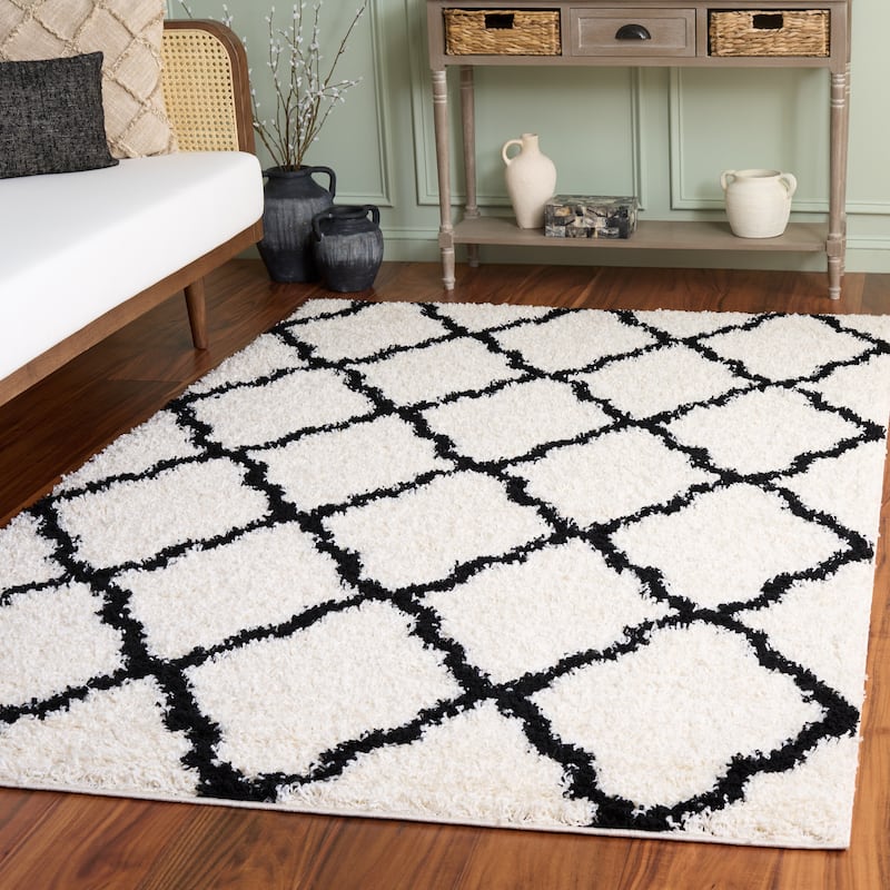 SAFAVIEH Dallas Shag Hacer Trellis 1.5-inch Thick Rug