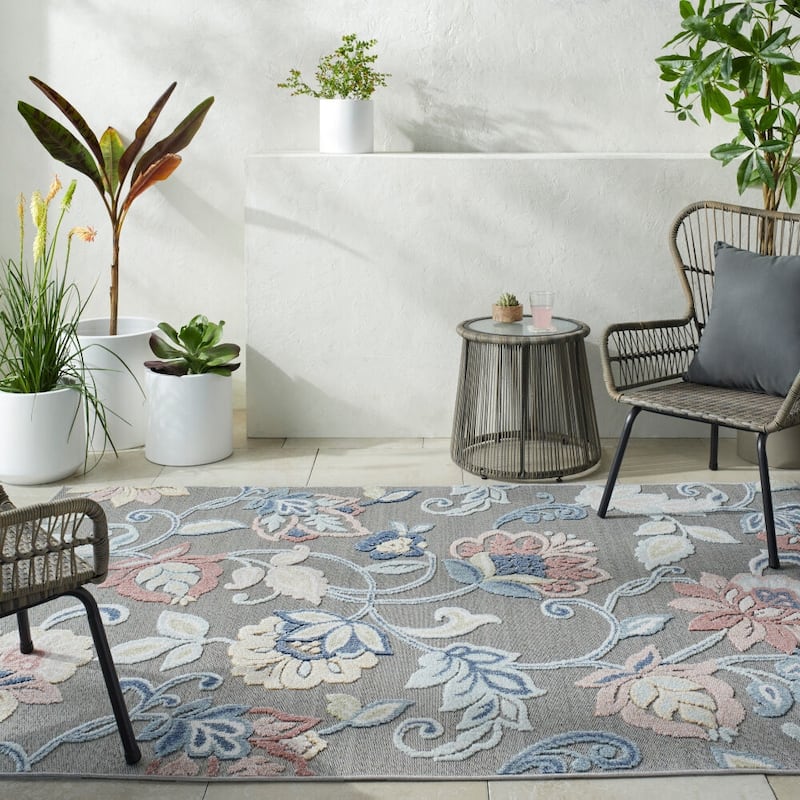 Livabliss Lakeside Coastal Indoor/Outdoor Area Rug - 5'3" x 7' - Gray/Multi