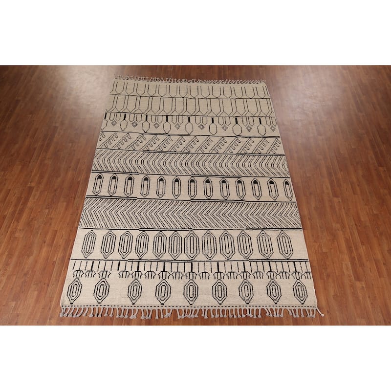 Geometric Moroccan Area Rug Handmade Wool Carpet - 7'10" x 11'1"