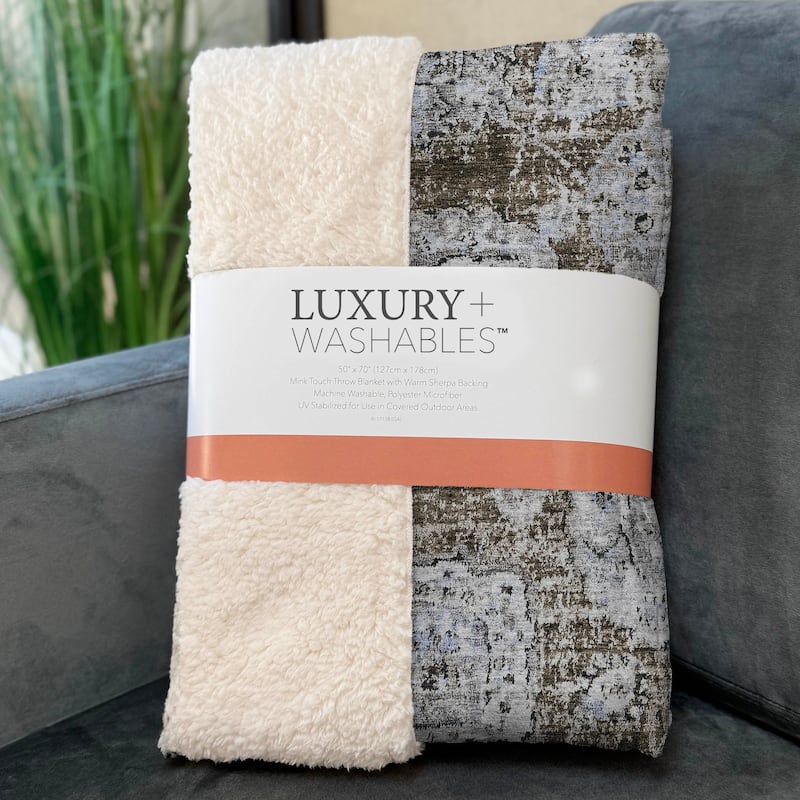 Premium Machine Washable Vintage Persian Sherpa Throw Blanket