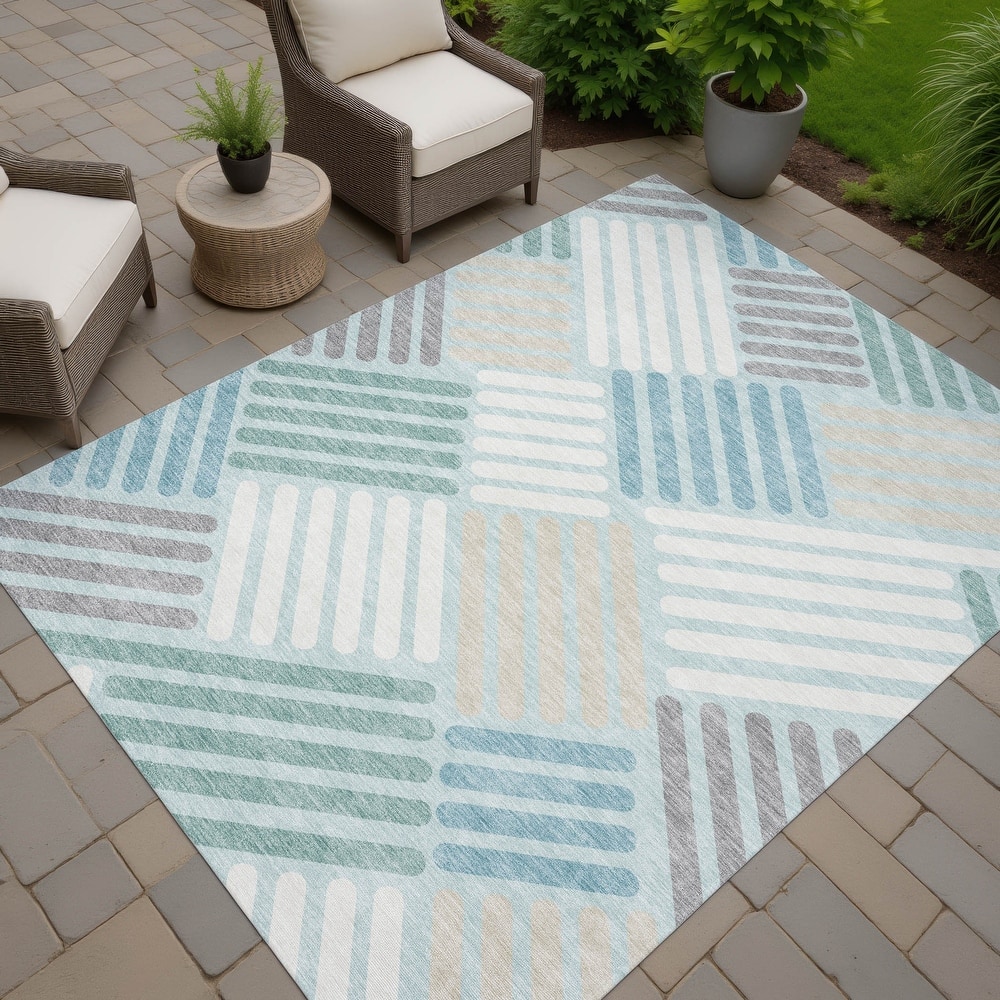 Machine Washable Indoor/ Outdoor Modern Weave Chantille Rug