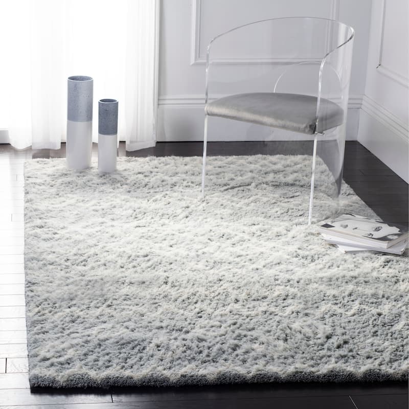 SAFAVIEH Handmade Casablanca Shag Elenore Tribal Wool Rug