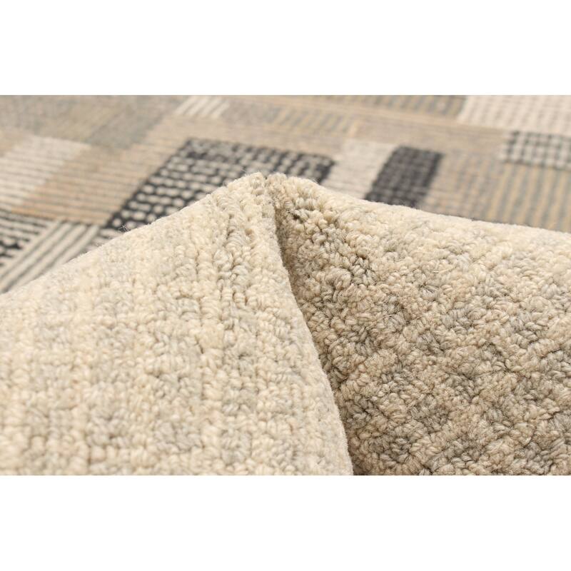 ECARPETGALLERY Hand Tufted Timeless Khaki Wool Rug - 5'0 x 8'0