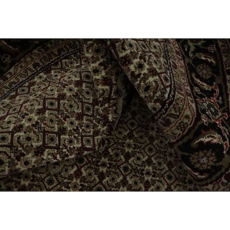 Hand Knotted Oriental 100% Wool Carpet Traditional Geometric Beige & Ivories Tabriz-Mahi Area Rug - 4' 10'' X 4' 10''