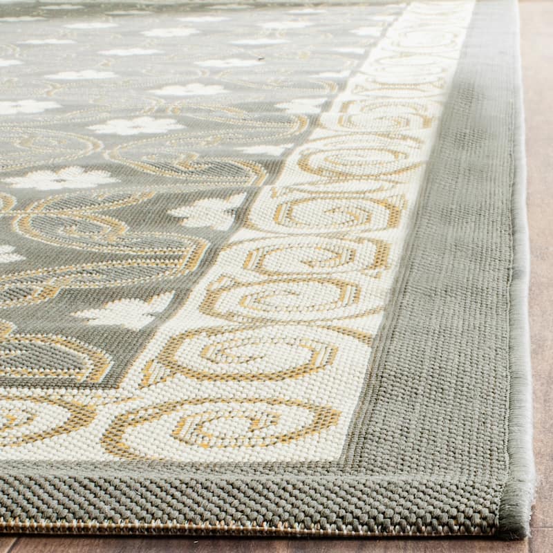 SAFAVIEH Courtyard Vernetta Indoor/ Outdoor Waterproof Patio Backyard Rug