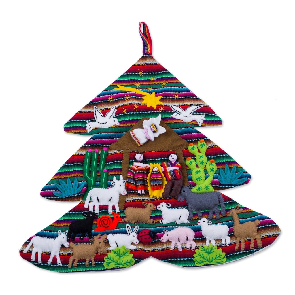 Handmade Andean Christmas Tree Applique wall hanging (Peru) - 31 x 20 x 4