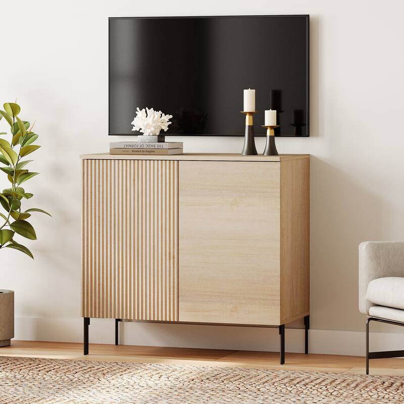 31.5" Modern Reeded TV Stand With Doors, Entertainment Center With Shelf, Wooden TV Console 