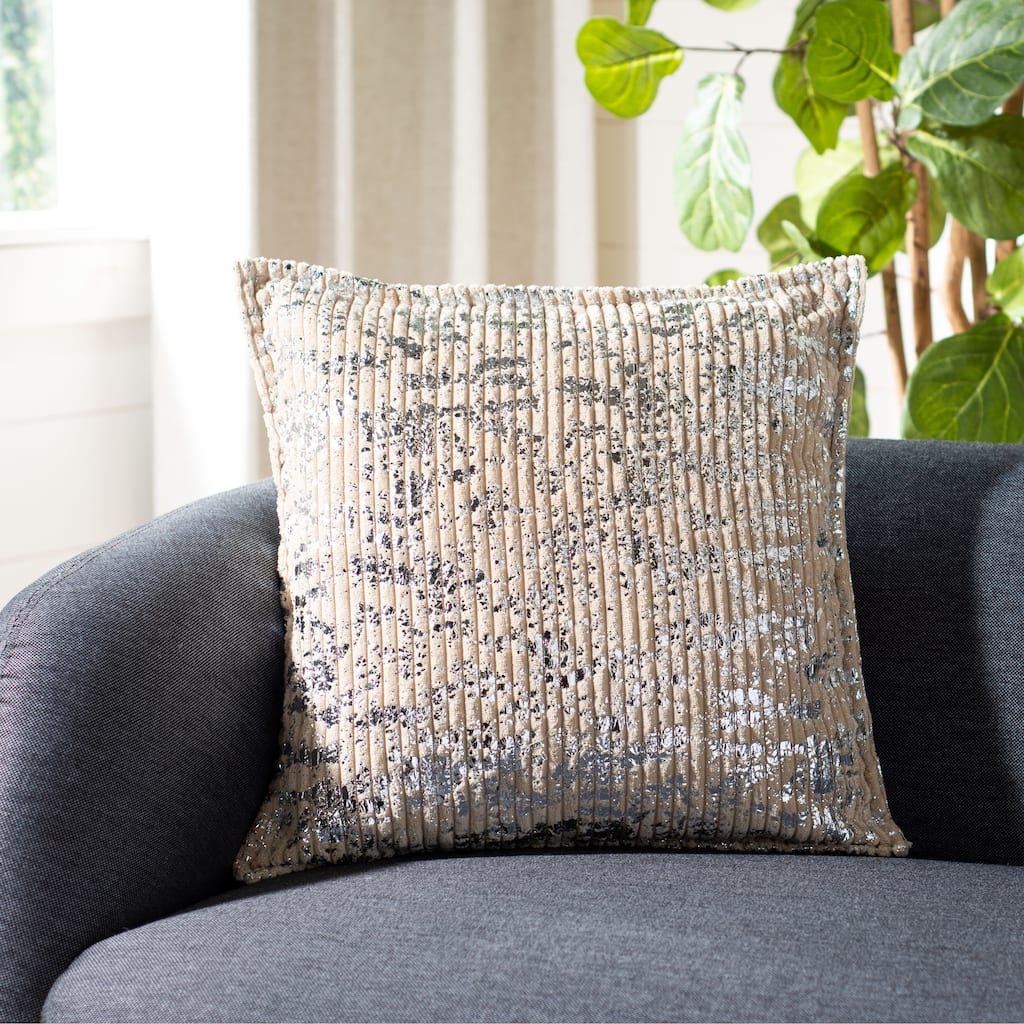 SAFAVIEH Geerlien 18-inch Pillow