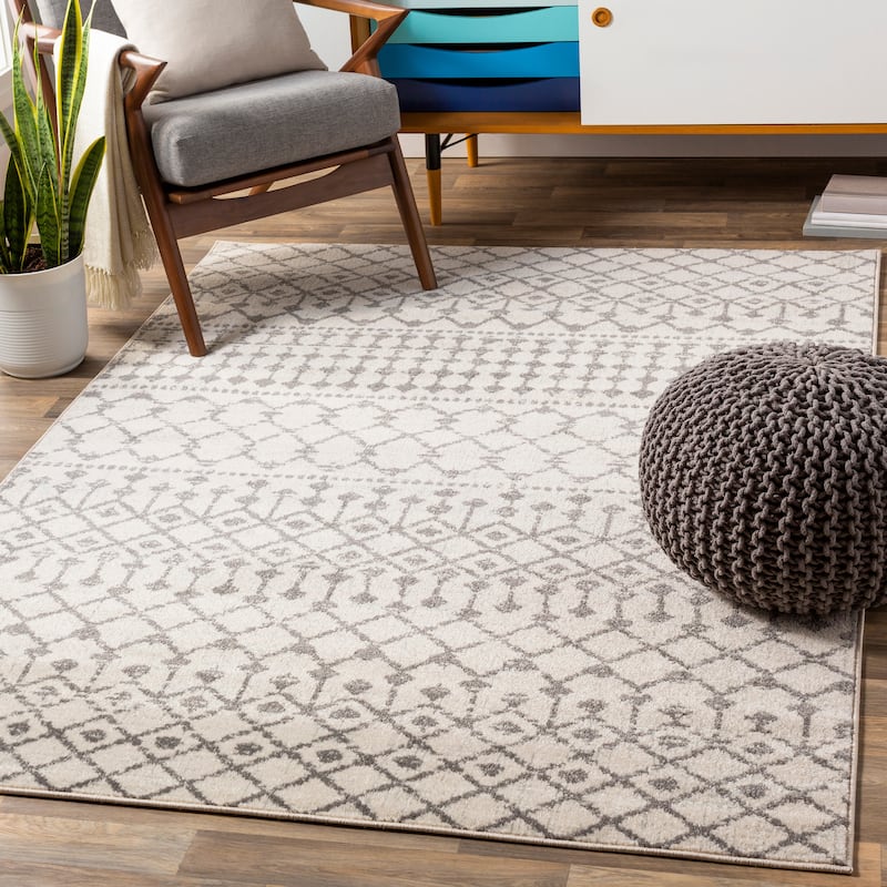 Livabliss Mieke Geometric Bohemian Area Rug - Light Grey - 5'3" x 7'3"
