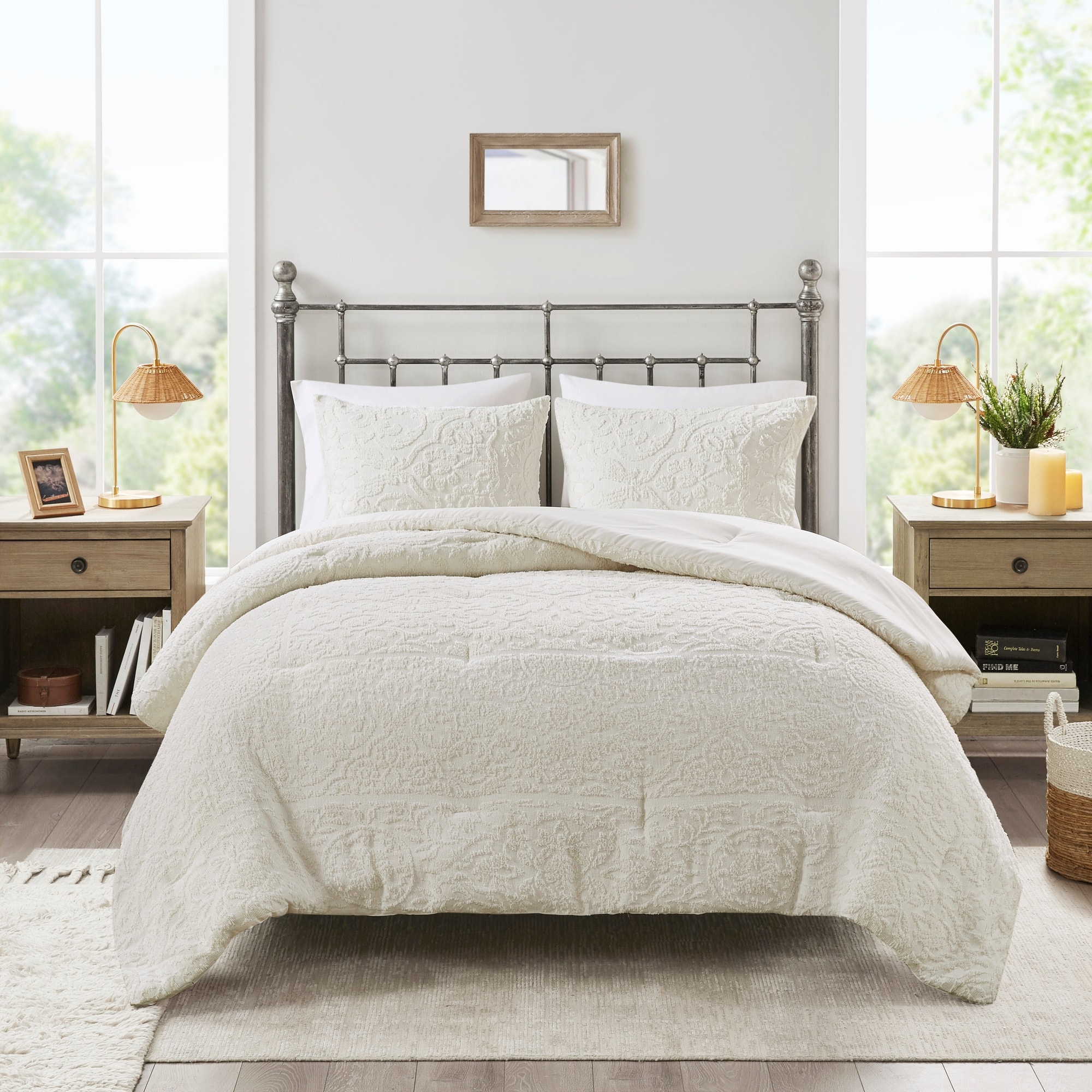 Madison Park Orly 3 Piece Tufted Woven Comforter Set