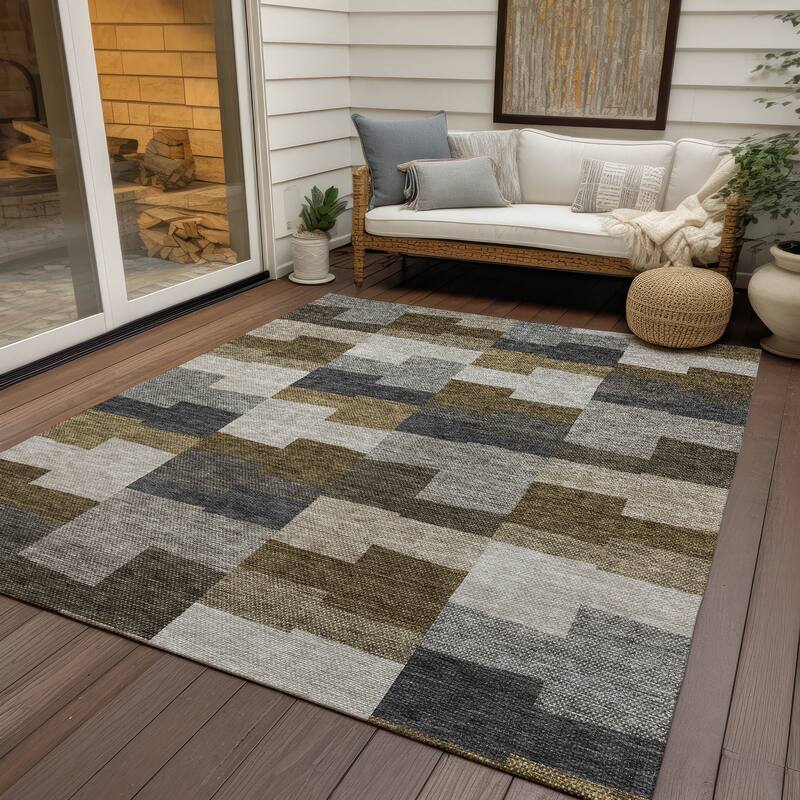 Machine Washable Indoor/ Outdoor Chantille Modern Blocks Rug