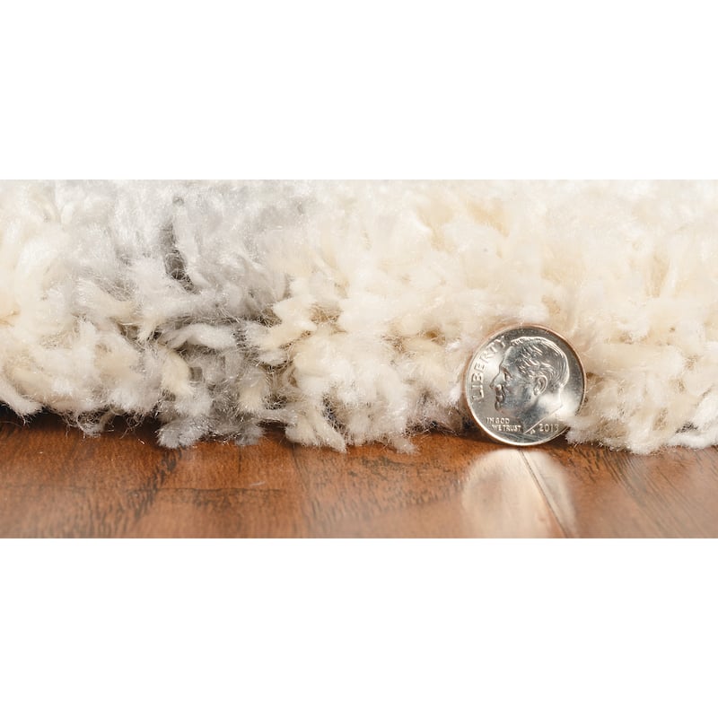 The Curated Nomad Coleridge Ivory/Grey Southwestern Shag Area Rug