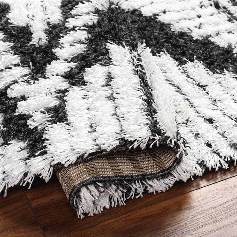 Livabliss Madini Moroccan Diamond Plush Area Rug