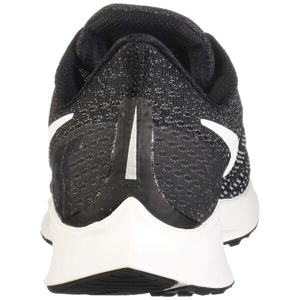 nike zoom pegasus 35 running