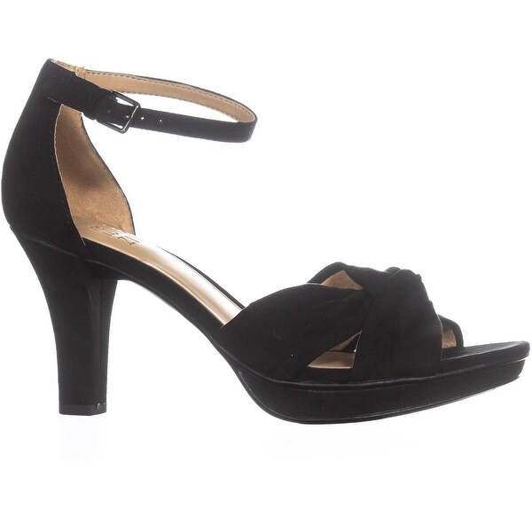 naturalizer dawson sandal