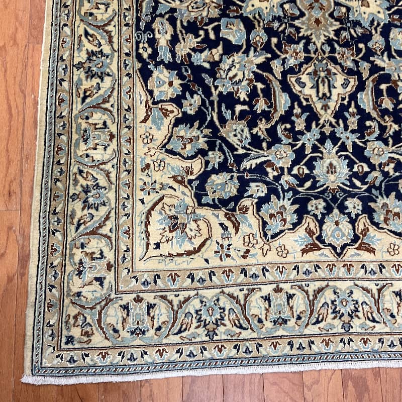 HERAT ORIENTAL Handmade Fine Nain Wool & Silk Rug - 3'11" x 5'9"