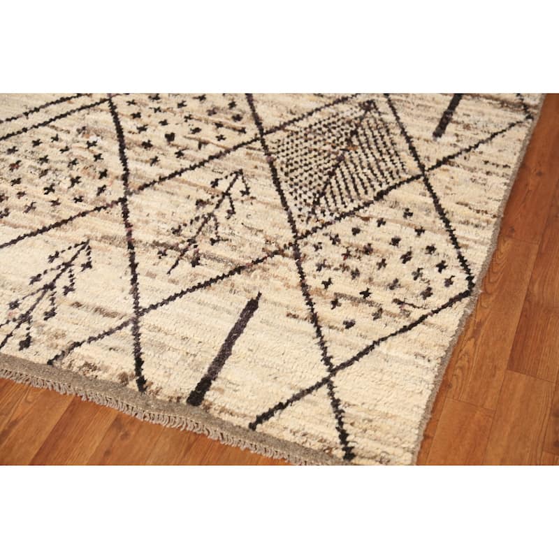 Geometric / Modern Moroccan Oriental Rug Handmade Beige Wool Carpet - 6'1" x 7'7"