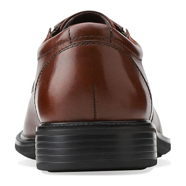 bostonian men's bardwell limit oxford