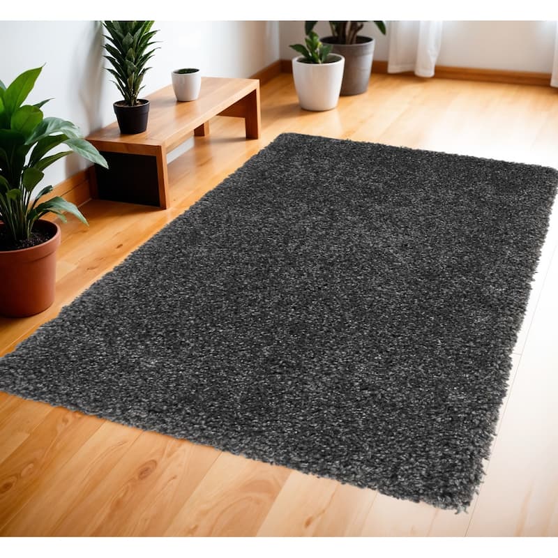 Cahow Power Loomed Stain Resistant Soft Area Rug By HomeRoots - 71' X '47' X '1.25 - Gray - Rectangle
