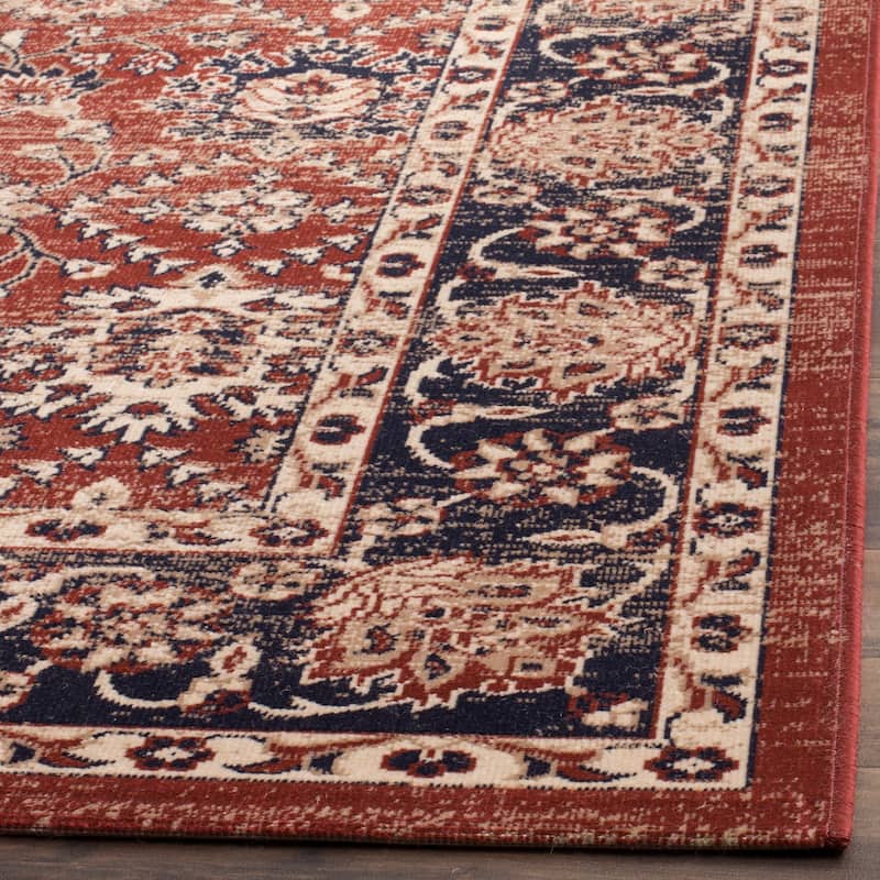 SAFAVIEH Artisan Meltem Distressed Oriental Rug