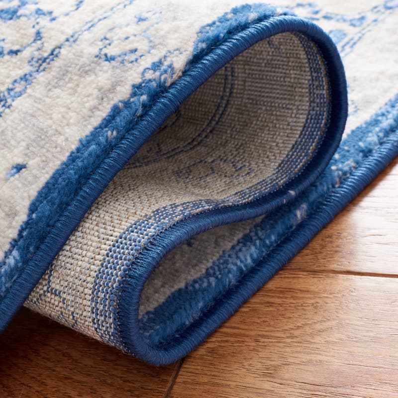 SAFAVIEH, Brentwood Eustachia Oriental Distressed Rug - 8' x 10'
