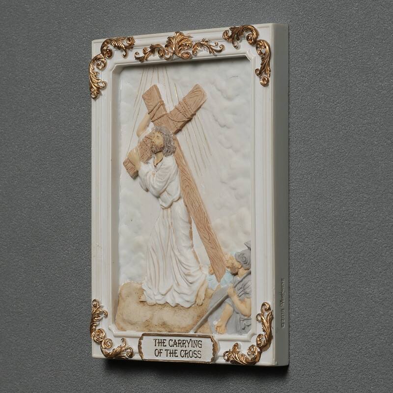 4.1 inches Length Polyresin Sorrowful Mysteries the Carrying of the Cross White and Gold Finish Figurine