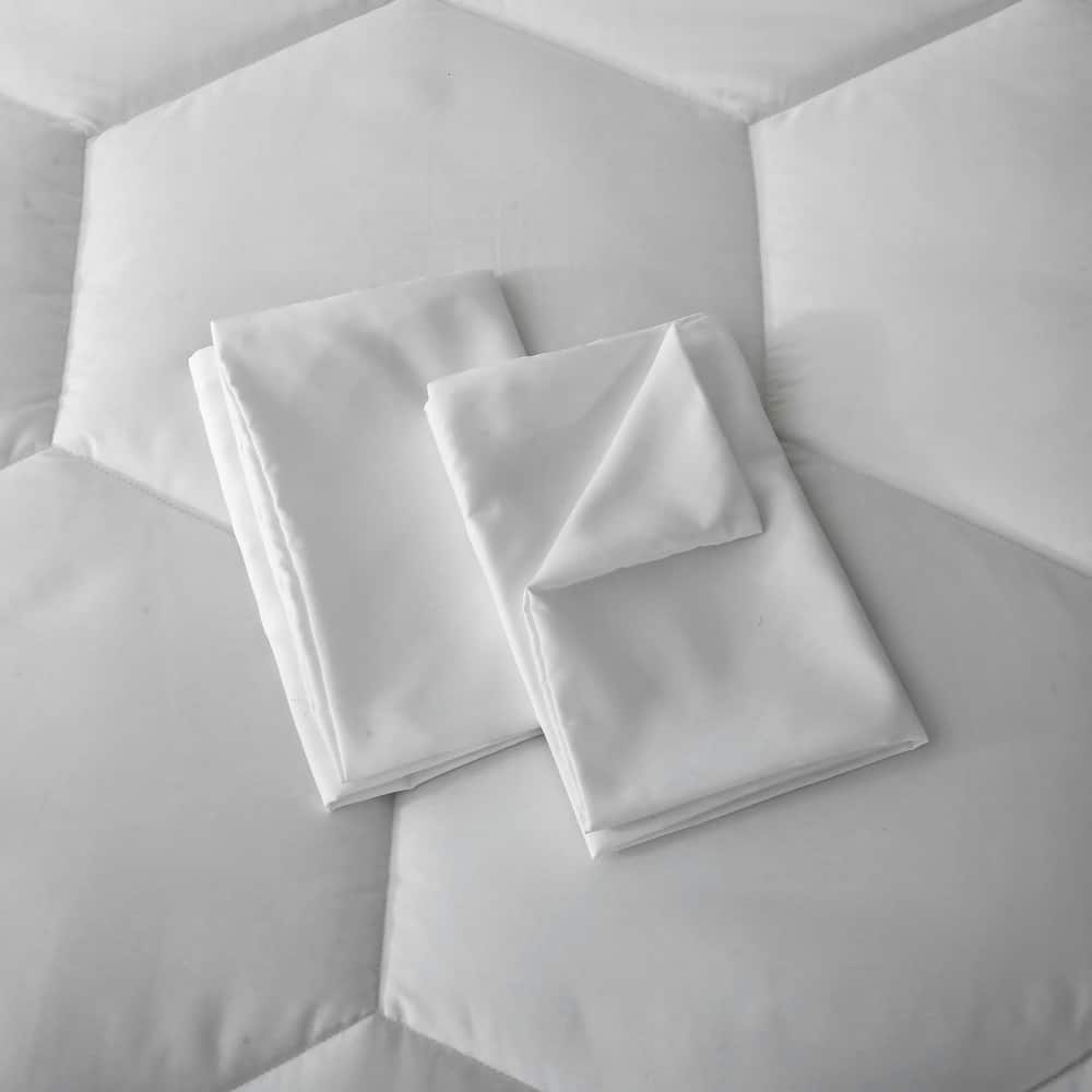 Better Style Home Oversized Microfiber Honeycomb Comforter Sets