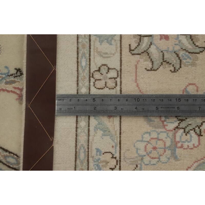 Hand Knotted Oriental 100% Wool Carpet Traditional Floral Beige & Ivories Tabriz Area Rug - 7' 11'' X 5' 7''
