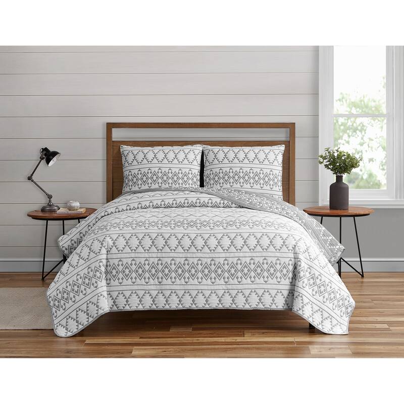 DESIGN STUDIO Kai Tribal Grey Soft Matelasse Jacquard Quilt Set