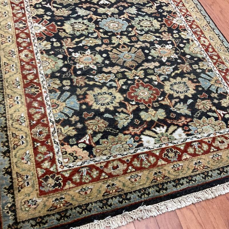 HERAT ORIENTAL Handmade Mahal Wool Rug - 4'1" x 6'