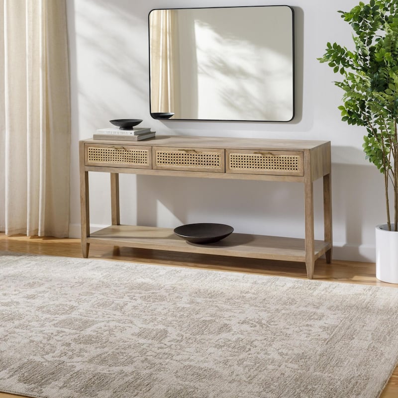 Ivonne Casual Area Rug