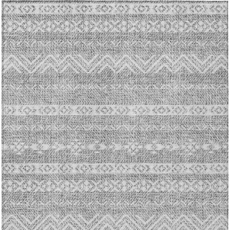 HomeRoots Southwestern Transitional Rectangle Outdoor Rug