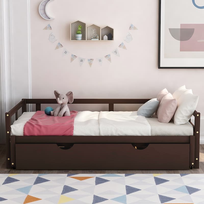Wooden Daybed with Pull-Out Trundle, Expandable from Twin to King