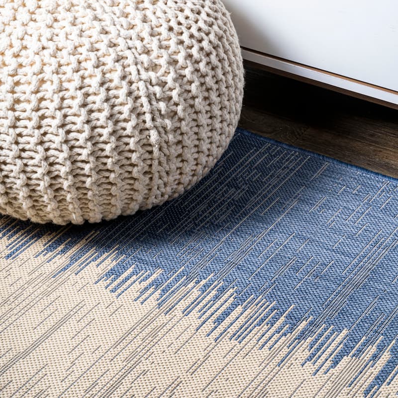 JONATHAN Y Madaba Modern Strie' Indoor/Outdoor Area Rug