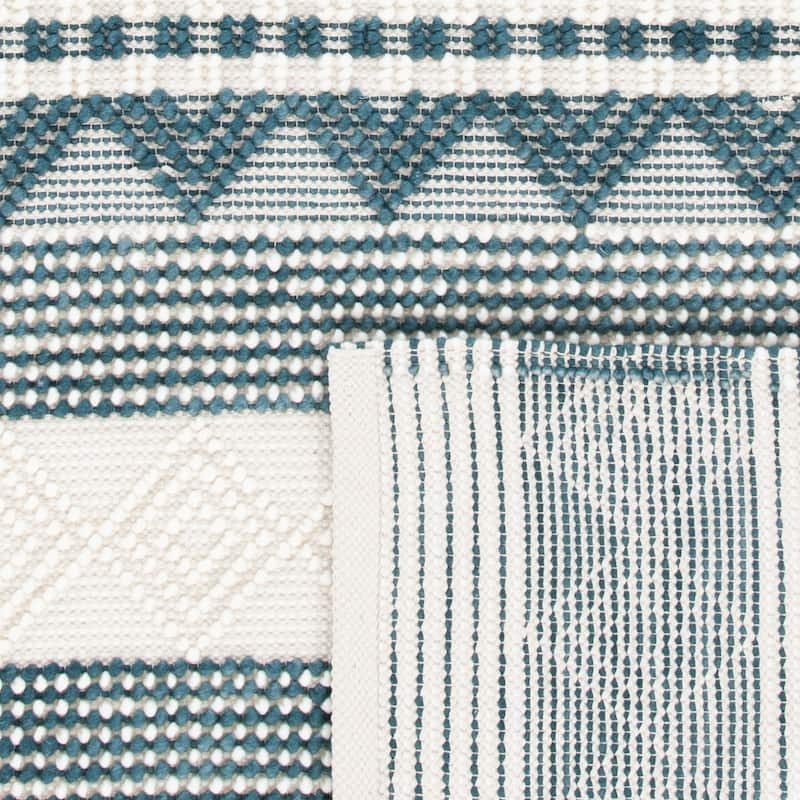 SAFAVIEH Handmade Natura Annedorte Wool Rug