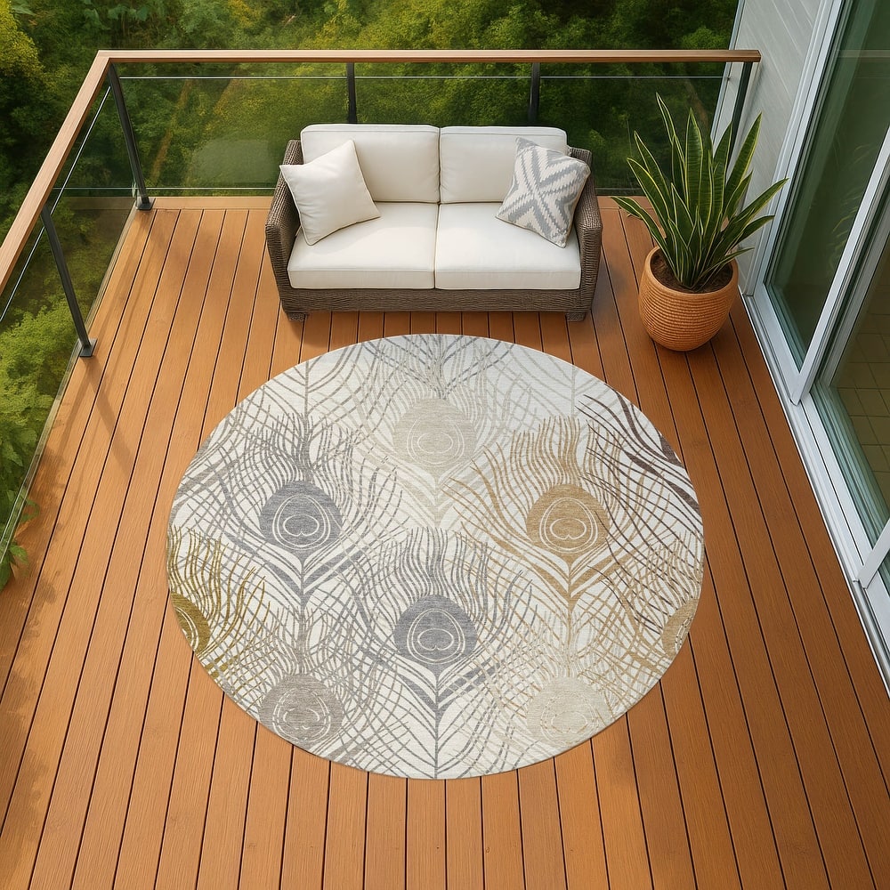 Machine Washable Indoor/ Outdoor Modern Peacock Chantille Rug