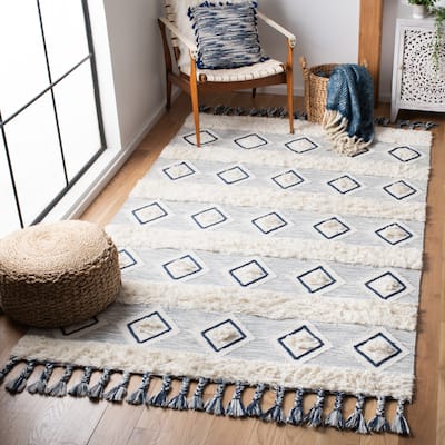 SAFAVIEH Handmade Natura Shakhla Moroccan Wool Rug