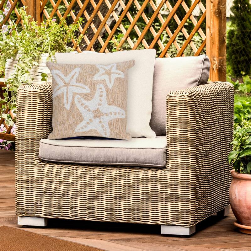 Liora Manne Frontporch Starfish Indoor/Outdoor Pillow Neutral 18" Square
