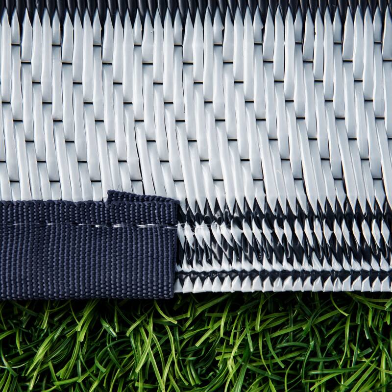 Outsunny Reversible Outdoor RV Rug, Patio Floor Mat, Plastic Straw Rug for Backyard, Deck, Picnic, Beach, Camping