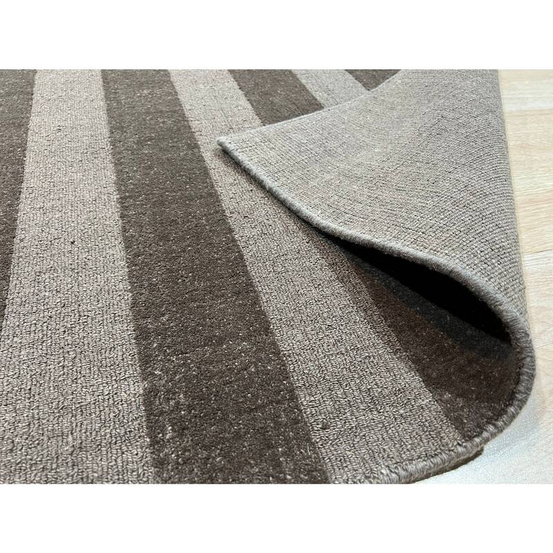 Hand-Knotted Wool Loop and Pile Rug, 6' x 9', Brown Area Rug, High-Quality Soft Texture for Living Room - L