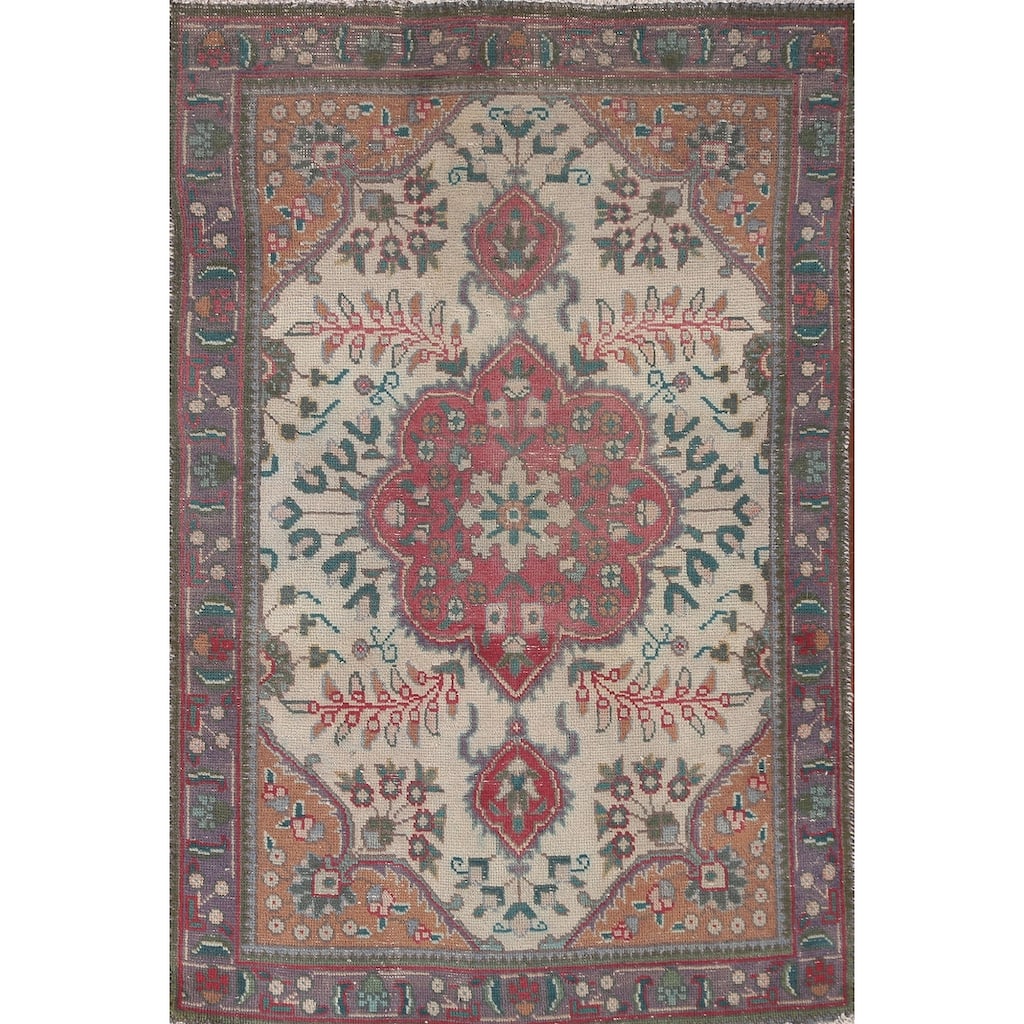 Tabriz Persian Accent Rug Hand-Knotted Floral Wool Carpet - 3'1"x 4'9"