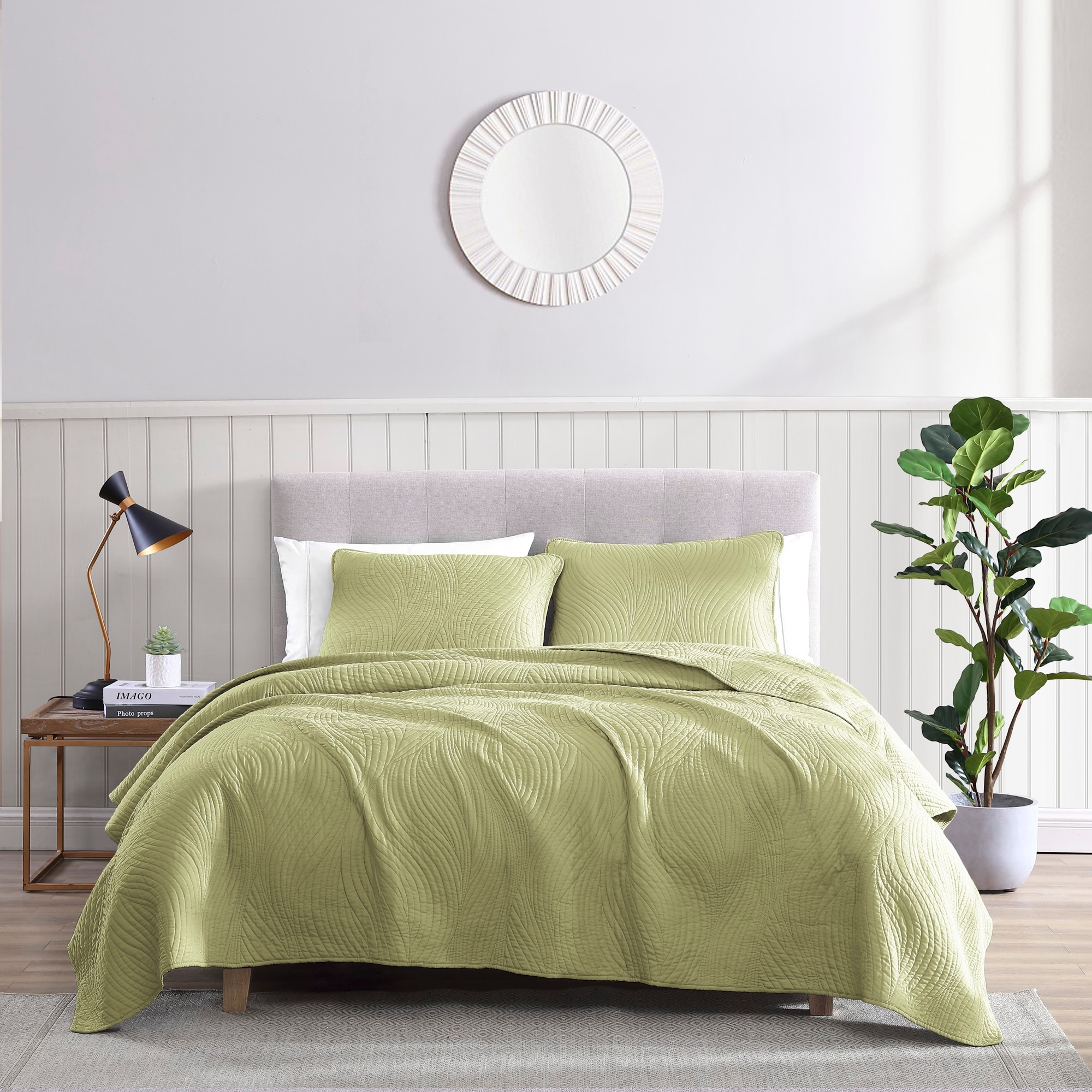 Brielle velvet quilt set new arrivals