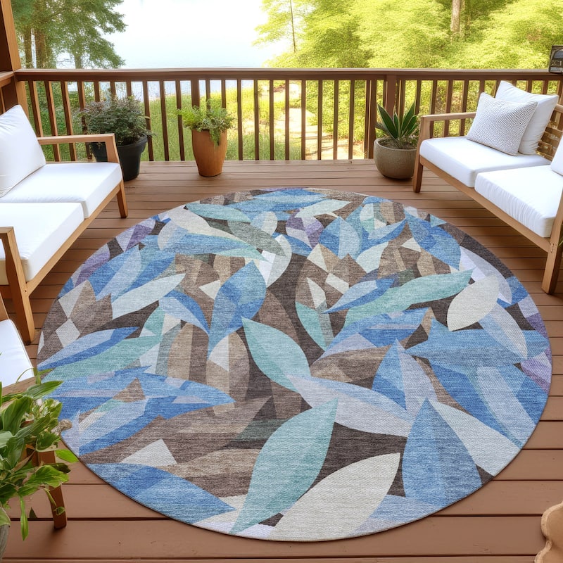Machine Washable Indoor/ Outdoor Modern Floral Chantille Rug - Brown - 8' x 8'