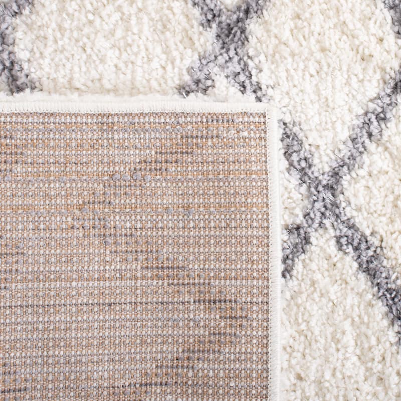 SAFAVIEH Tahoe Shag Fatlume Moroccan 1.2-inch Thick Rug..