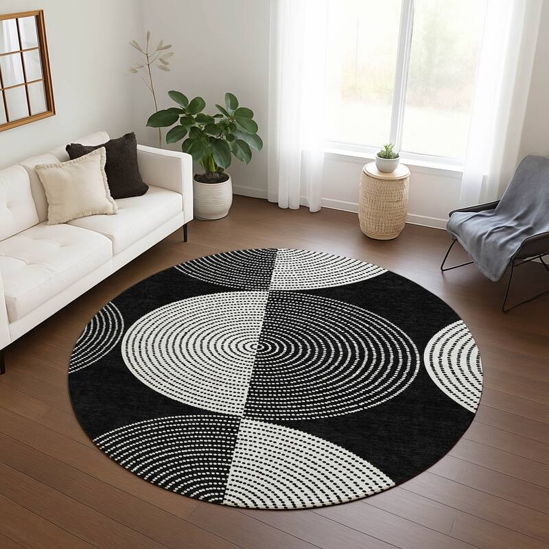 Machine Washable Indoor/ Outdoor Geo Circles Chantille Rug