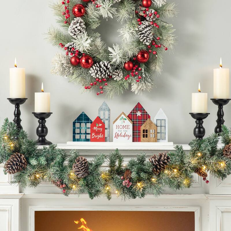 Glitzhome 20"L Metal and Wooden Christmas House Decor