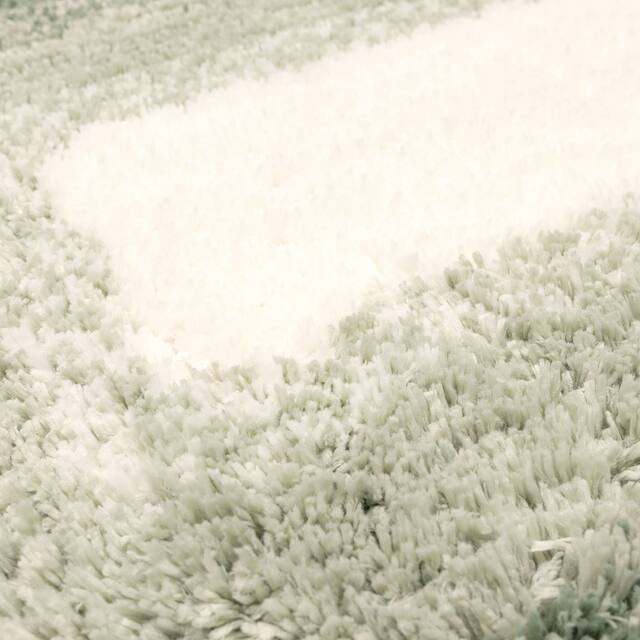 Mohawk Home Ombre Border Bath Rug